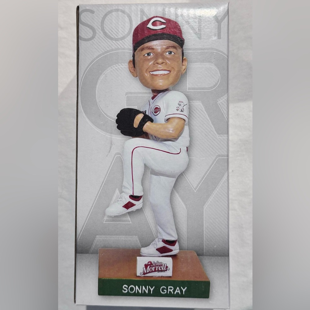 🆕 Pitcher SONNY GRAY BOBBLEHEAD 2020 Cincinnati Reds, new in box.